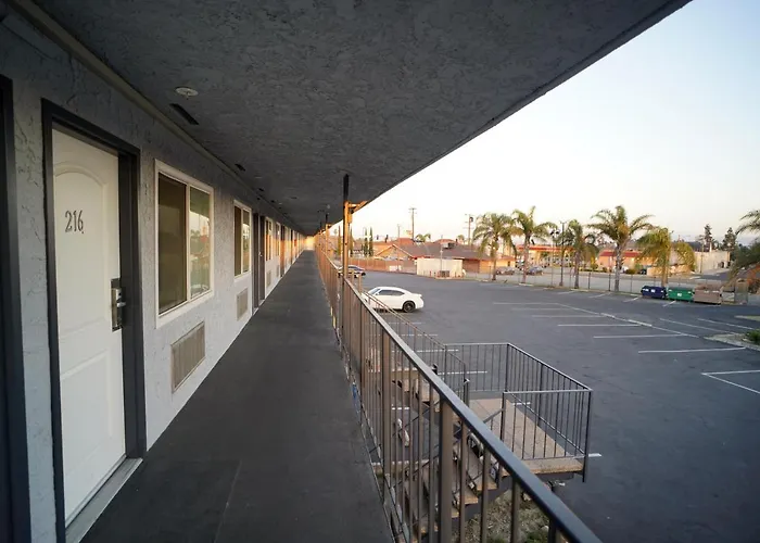 Airport Stay Motel